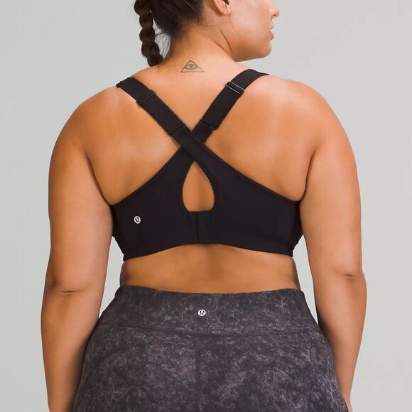 Lululemon All Powered Up Bra 32D Medium Support sports bra black‎ NWT - Picture 4 of 8